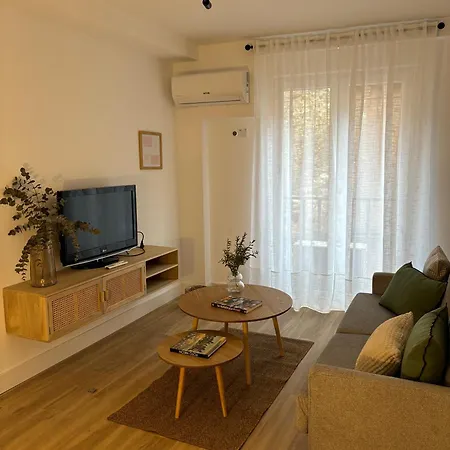 아파트호텔 Victrixhomes 4*