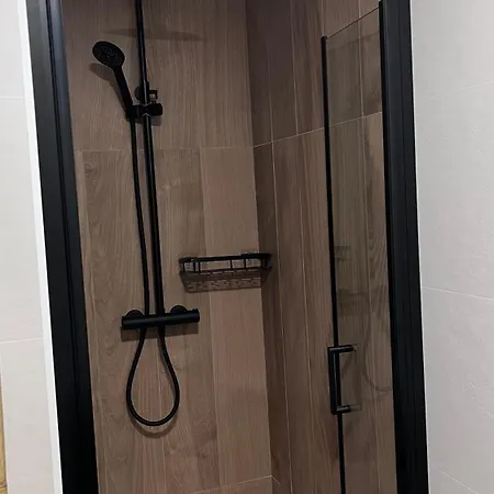 Victrixhomes 4*